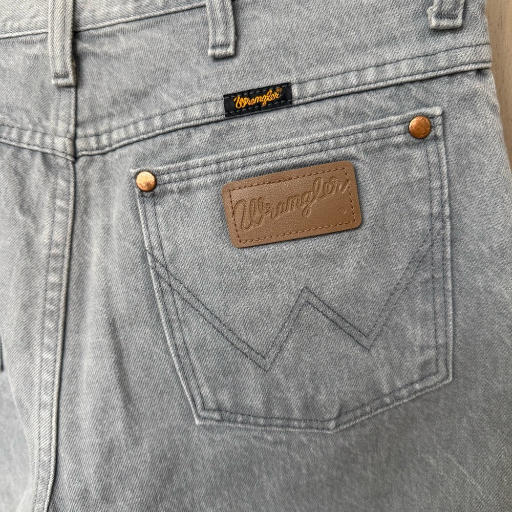 Excellent Vintage Wrangler Classic Gray Straight Jeans, 32/30